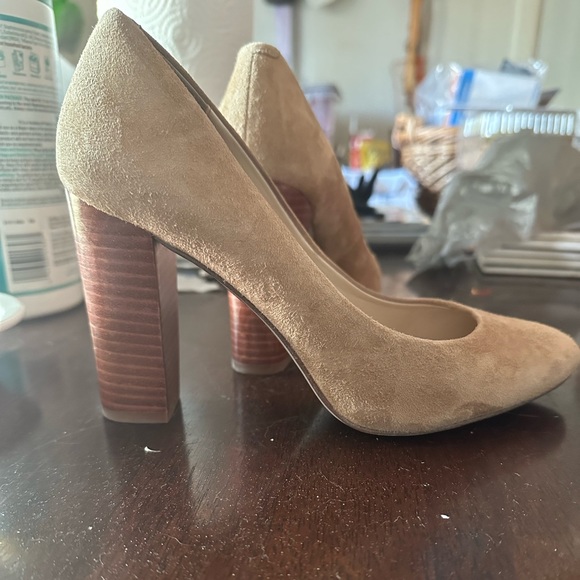 Shoes - Picture 3 of 5